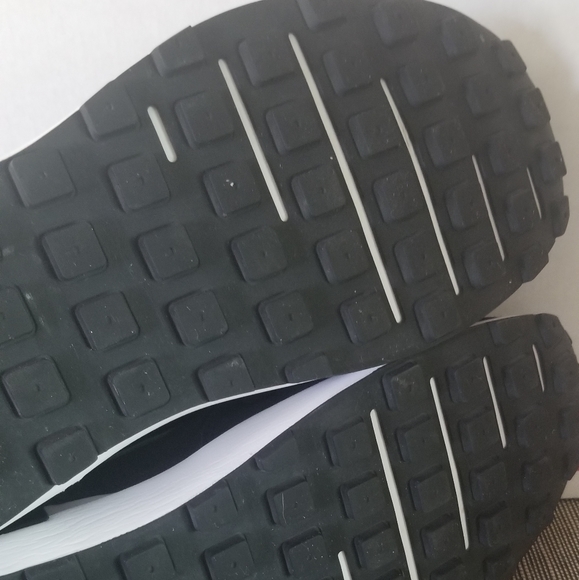 Nike Waffle One Black White Orange Size 12 Men's DA7995-001 - Picture 6 of 10